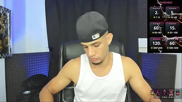 jhonnysnow17 online show from July 29, 2026, 5:38 am