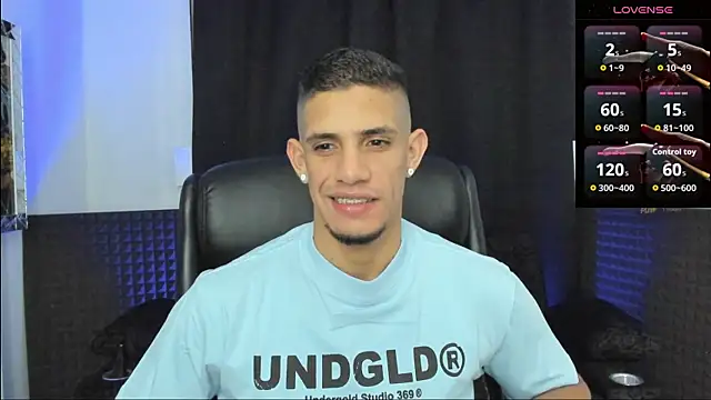 jhonnysnow17 online show from August 5, 2026, 3:31 am