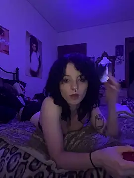 Bunny y online show from October 11, 2025, 2:22 am