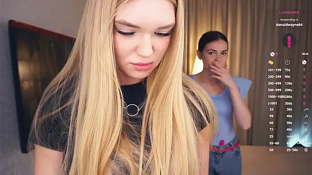 Snapshot of EllenReeves chatting on September 24, 2025, 6:39 am EllenReeves online show from September 24, 2025, 6:39 am