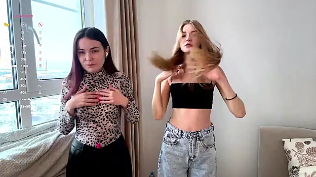 Snapshot of EllenReeves chatting on February 14, 2026, 6:32 am EllenReeves online show from February 14, 2026, 6:32 am