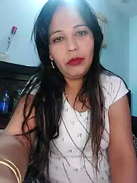 Poojabhabi101 online show from February 17, 2025, 9:13 am