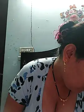 Poojabhabi101 online show from February 20, 2026, 6:26 am