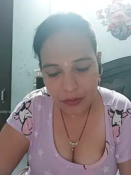 Poojabhabi101 online show from May 15, 2026, 6:20 am