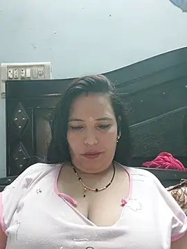 Poojabhabi101 online show from June 20, 2026, 5:54 am