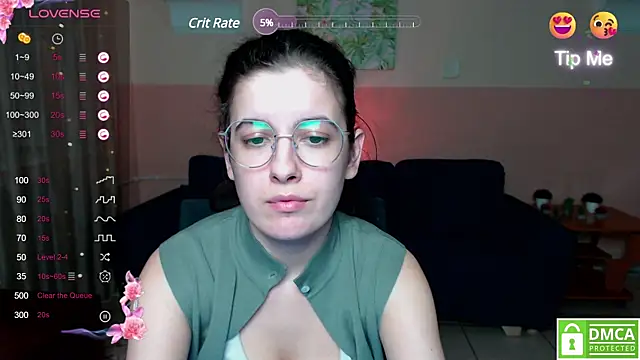 Aminabeatris online show from January 17, 2025, 3:32 pm