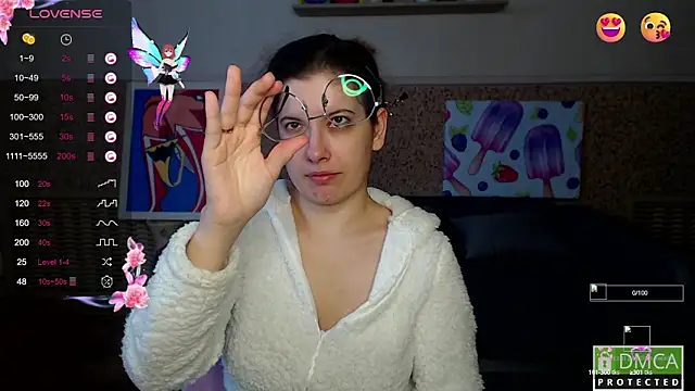 Snapshot of Aminabeatris chatting on October 10, 2025, 5:28 am Aminabeatris online show from October 10, 2025, 5:28 am