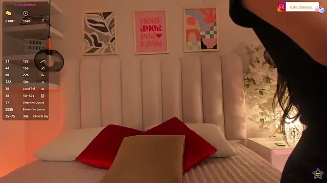 Snapshot of cute__cherry_ chatting on March 7, 2026, 7:33 pm cute cherry online show from March 7, 2026, 7:33 pm