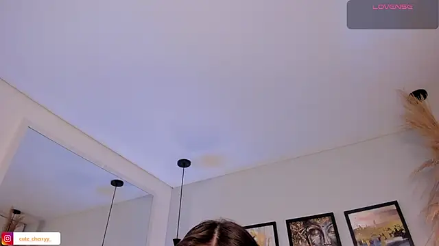 Snapshot of cute__cherry_ chatting on April 9, 2026, 8:25 pm cute cherry online show from April 9, 2026, 8:25 pm
