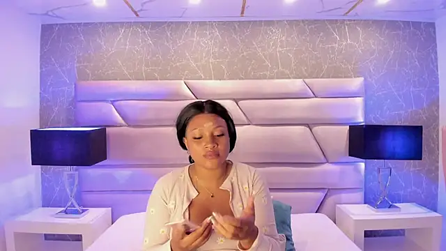 Aluna sweet online show from December 20, 2024, 8:23 pm