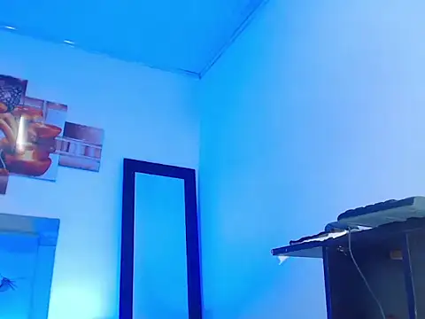 sofia collenx online show from April 15, 2026, 1:45 am