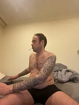 Snapshot of constantine_01 chatting on March 17, 2025, 12:52 am constantine 01 online show from March 17, 2025, 12:52 am