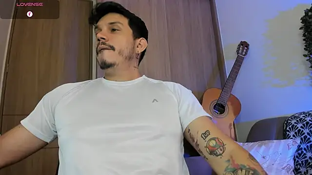 alejandro stark online show from June 7, 2026, 12:59 am