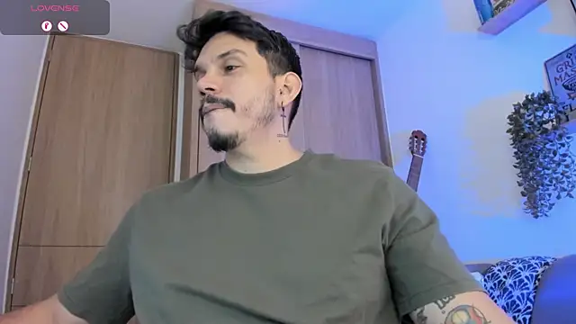 alejandro stark online show from August 6, 2026, 9:06 pm