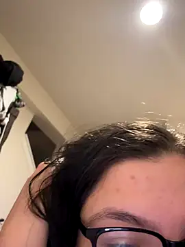 LiverandBrat77 online show from December 23, 2025, 3:26 am