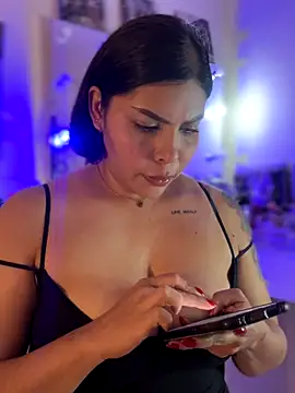 GigiiStone online show from October 29, 2025, 11:17 pm