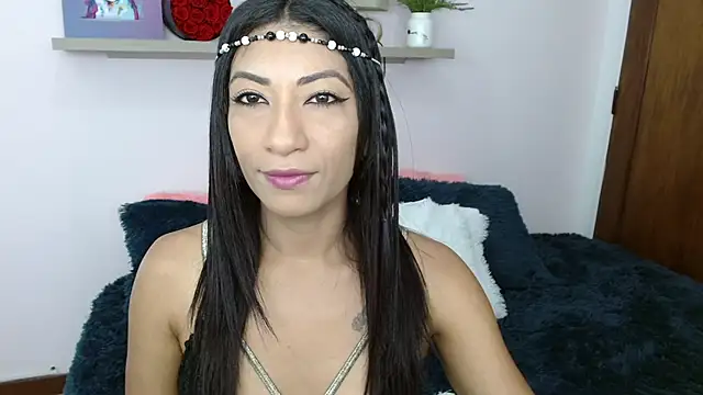 sofia perez    online show from March 9, 2025, 7:26 pm