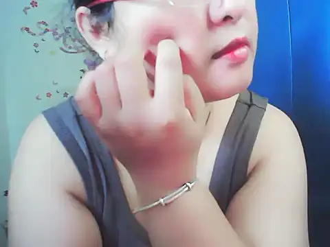 Snapshot of xiaorou-z chatting on October 11, 2025, 6:34 am xiaorou-z online show from October 11, 2025, 6:34 am