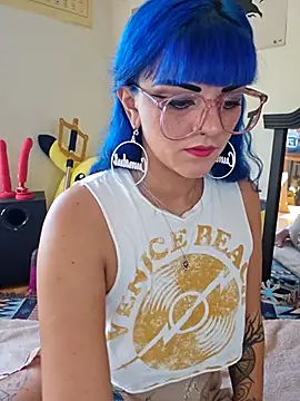 Snapshot of anyalikestosuck chatting on September 19, 2025, 6:30 pm anyalikestosuck online show from September 19, 2025, 6:30 pm