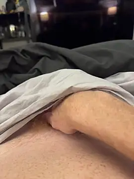 Gayginger86 online show from May 5, 2026, 8:06 pm