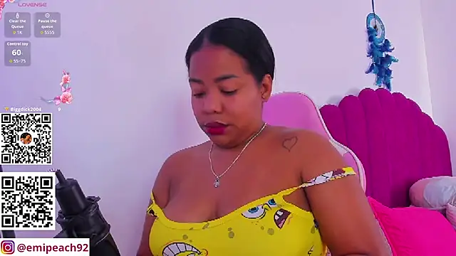 Snapshot of samanthaabloom chatting on July 6, 2026, 3:03 pm samanthaabloom online show from July 6, 2026, 3:03 pm