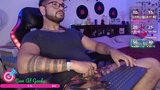 Xein WoIf online show from June 14, 2026, 12:29 pm