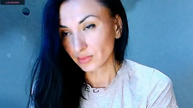 Siaconna online show from July 16, 2026, 5:57 am