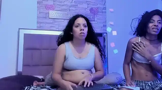 chicaslatinas69 online show from February 9, 2025, 1:22 am