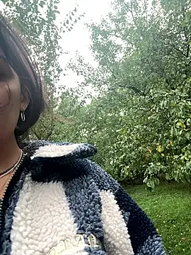 TaniaAmore online show from September 13, 2025, 2:39 pm