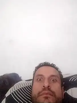 Snapshot of kevin613603 chatting on September 14, 2025, 2:05 pm kevin613603 online show from September 14, 2025, 2:05 pm