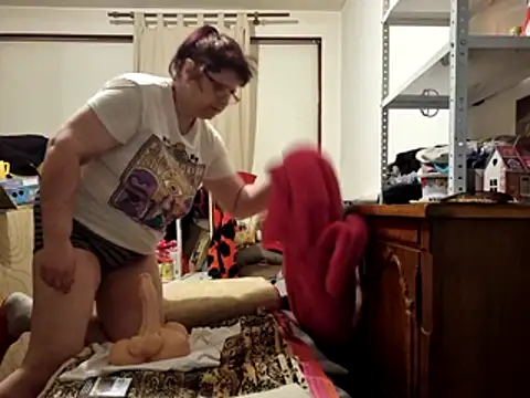 Samantha Squirtxh online show from June 16, 2026, 11:40 pm
