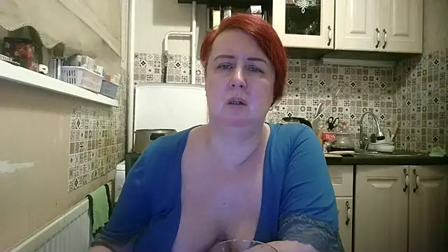 NikolRedMilf online show from January 4, 2025, 4:00 pm