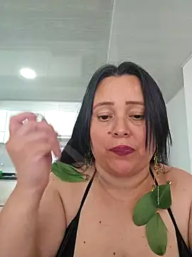 Snapshot of sammyEvans__ chatting on February 23, 2025, 3:29 pm sammyEvans   online show from February 23, 2025, 3:29 pm
