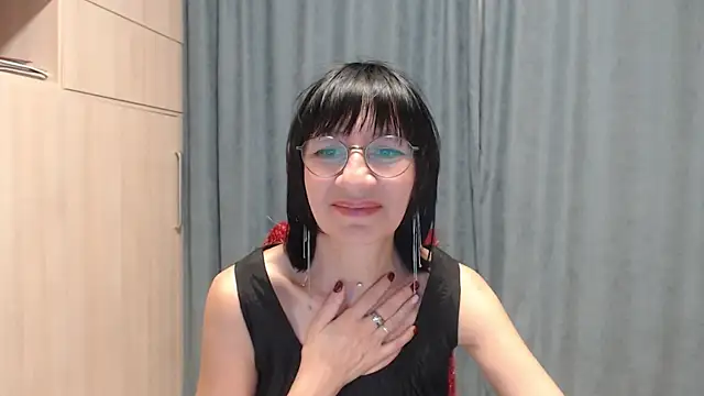 Erica95Bloom online show from December 14, 2024, 9:24 pm