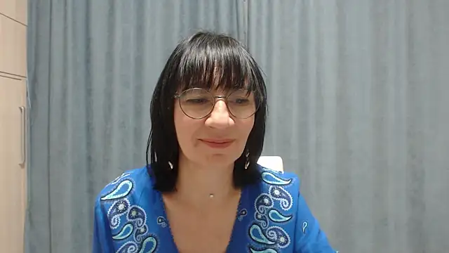 Erica95Bloom online show from January 6, 2025, 5:49 pm