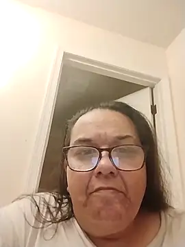 CumswallowinTiff online show from February 6, 2026, 4:10 pm