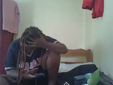 Snapshot of sweet-frida22 chatting on February 21, 2025, 2:27 pm sweet-frida22 online show from February 21, 2025, 2:27 pm