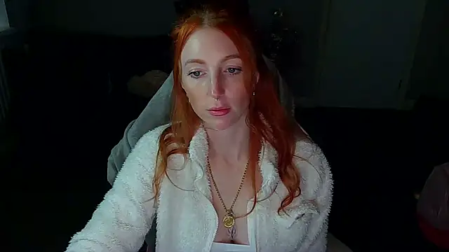 Red firesquirt online show from February 10, 2025, 2:48 pm