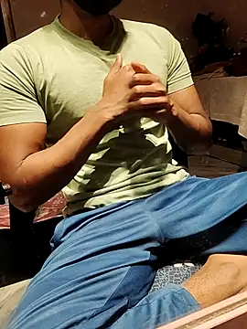 Snapshot of xxxhugedick0001 chatting on February 24, 2025, 3:53 pm xxxhugedick0001 online show from February 24, 2025, 3:53 pm