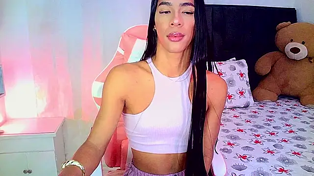 carmen14 online show from April 23, 2026, 6:03 am
