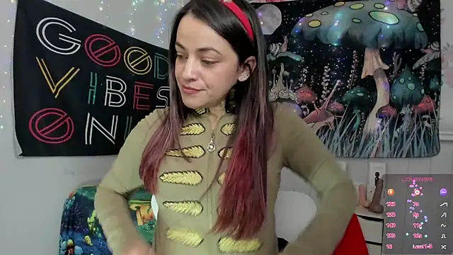 Snapshot of LovelyAzucena chatting on December 18, 2024, 3:00 pm LovelyAzucena online show from December 18, 2024, 3:00 pm