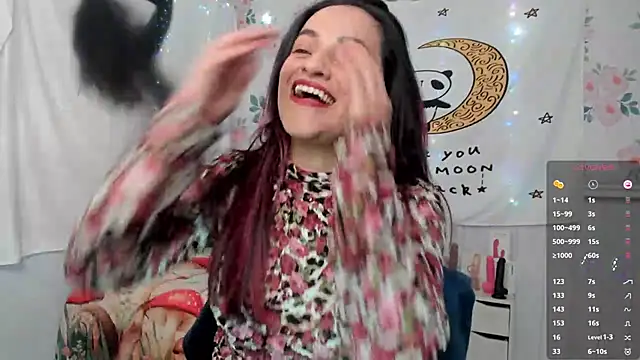 Snapshot of LovelyAzucena chatting on January 29, 2025, 2:21 pm LovelyAzucena online show from January 29, 2025, 2:21 pm