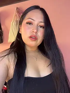 Noa Sakura  online show from March 25, 2026, 8:59 pm