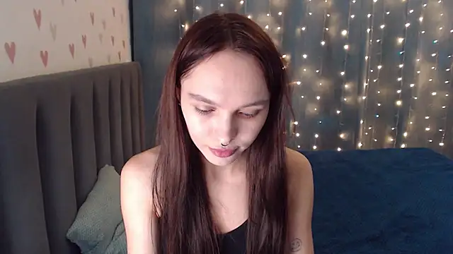 Snapshot of ChloeSunny chatting on February 18, 2026, 3:30 pm ChloeSunny online show from February 18, 2026, 3:30 pm