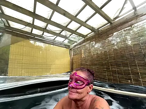 prainxxx22 online show from November 2, 2025, 7:27 pm