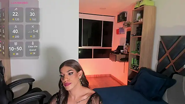 Nicolle alexandra online show from May 16, 2026, 9:17 am