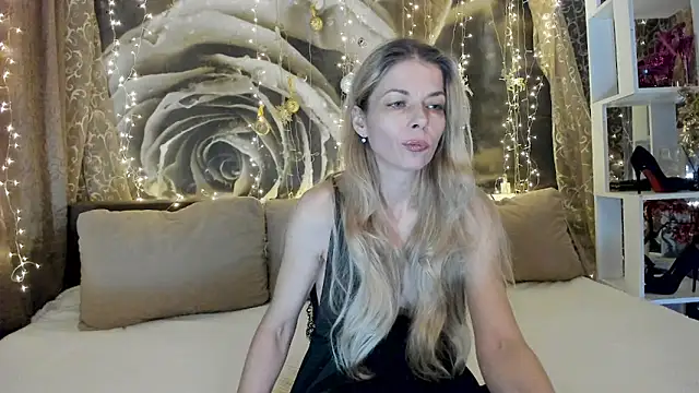 Eva Melow online show from February 22, 2026, 9:02 pm