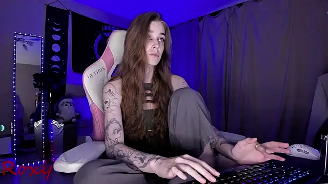 Snapshot of wet_dream_ chatting on September 13, 2025, 11:48 pm wet dream  online show from September 13, 2025, 11:48 pm