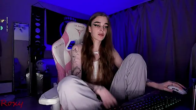 Snapshot of wet_dream_ chatting on October 20, 2025, 4:40 pm wet dream  online show from October 20, 2025, 4:40 pm