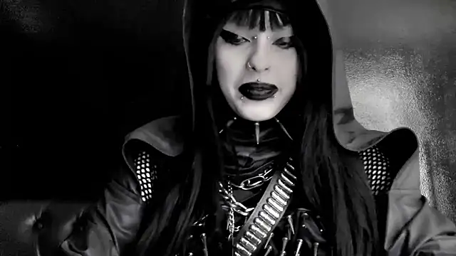 XXIOUX online show from May 6, 2026, 4:45 pm